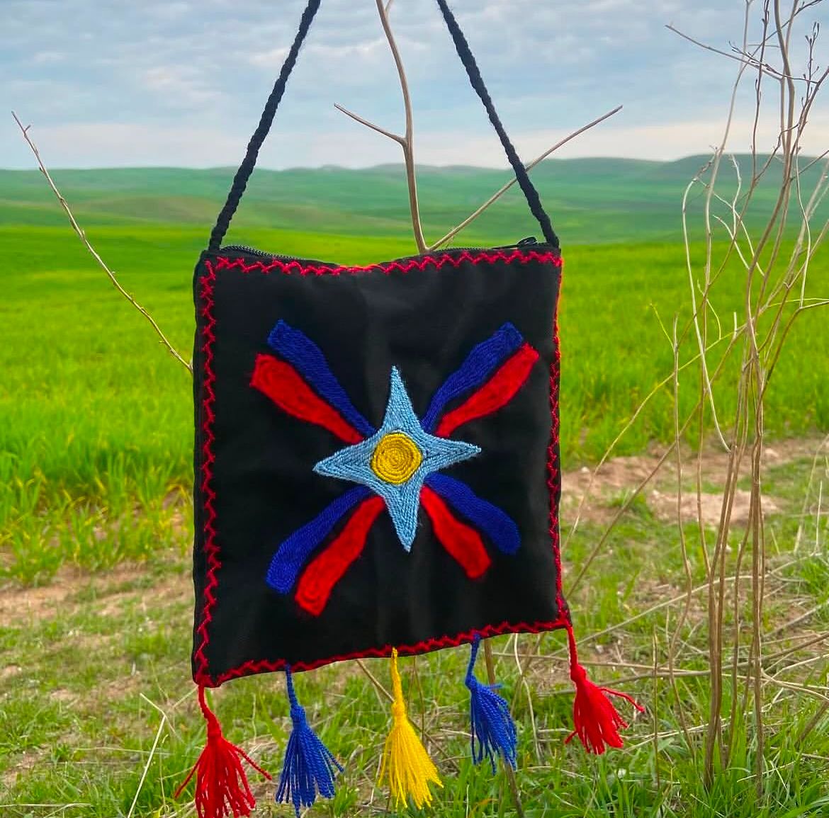 Assyrian Traditional Clothes